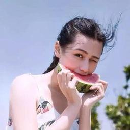 娱乐吃瓜酱的头像男生